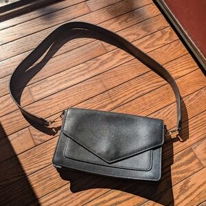 Leatherology Willow medium Black Crossbody Bag